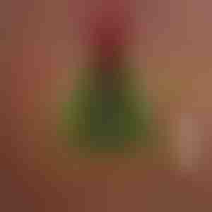 Ručně vyráběná vánoční girlanda ve tvaru stromku | TREEWREATH